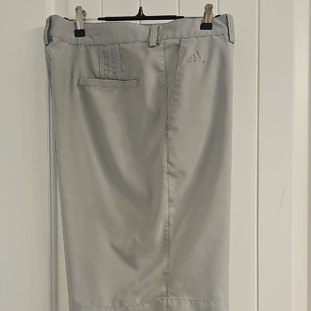 Adidas Men's Light Gray Athletic Shorts